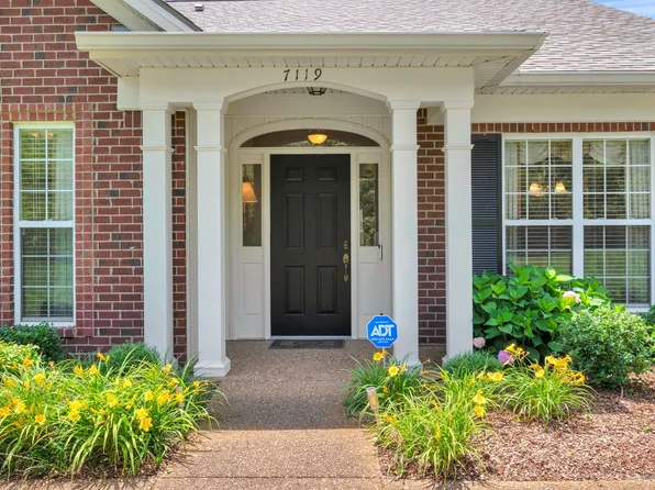 7119 Sunrise Cir, Franklin, TN 37067
