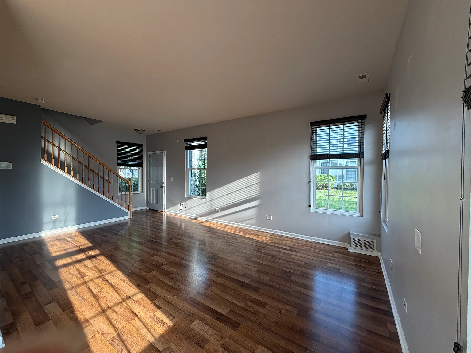 3 bed, 1616 sqft, $2,800 — Photo 4