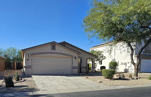 5843 E Everhart Ln Photo 1