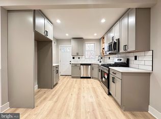 5438 Ridgewood St, Philadelphia, PA 19143