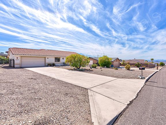 2nd image of 2930 Palo Verde Blvd N