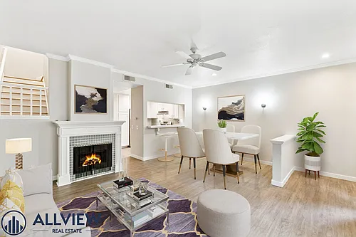 33 Silverwind Photo 1