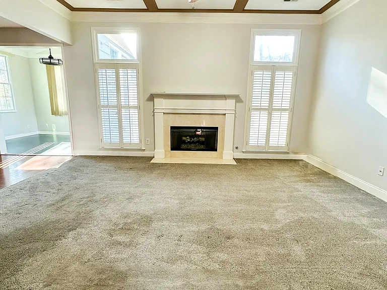 154 Garland Rose Ln — Photo 9