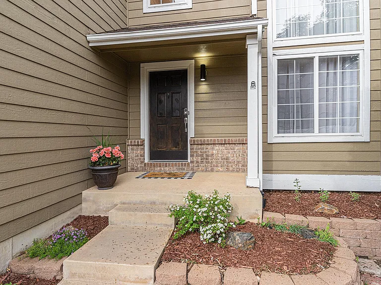 8219 Radcliff Dr — Photo 3