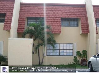 9 Meacham Ln, Fort Lauderdale, FL 33319