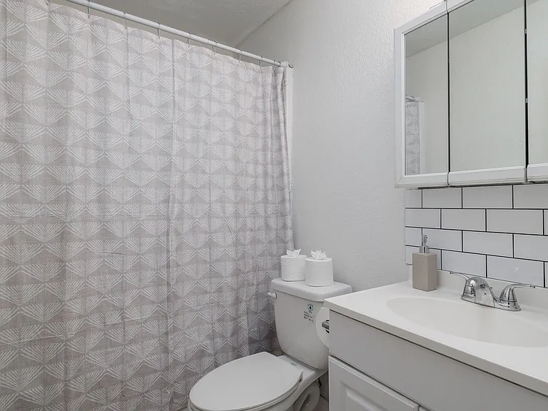 2203 S Church St #A — Photo 7