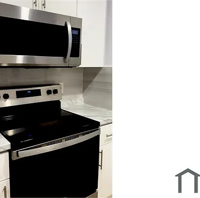 2 bed, 900 sqft, $2,500 — Photo 3