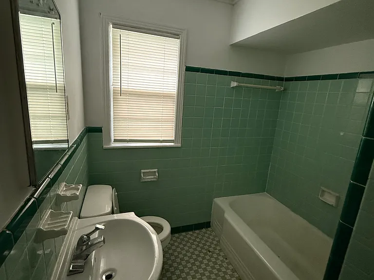 1644 S White Station Rd — Photo 4