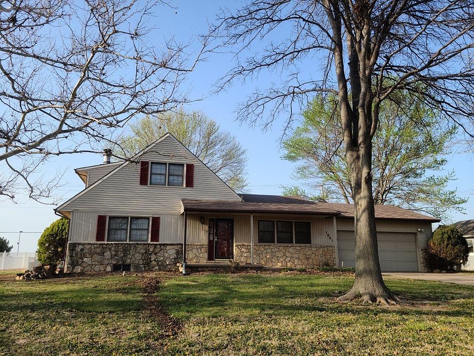 1st image of 1601 Edgewood Dr