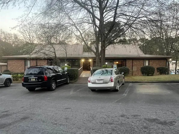 3101 Lorna Rd Unit 812, Vestavia Hills, AL 35216