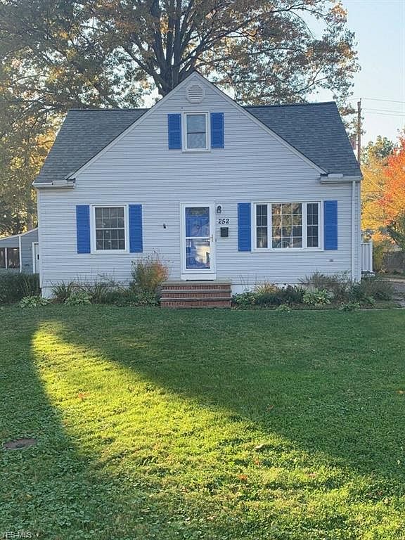 252 Inwood Blvd, Avon Lake, OH 44012 Zillow
