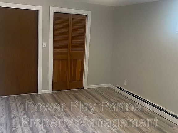 5th image of 5400 Creekside Ct APT E