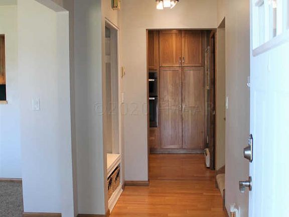 3rd image of 1110 26th Ave S