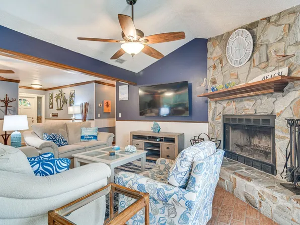 2360 Willow Tree Trl #Id1546386p, Clearwater, FL 33763