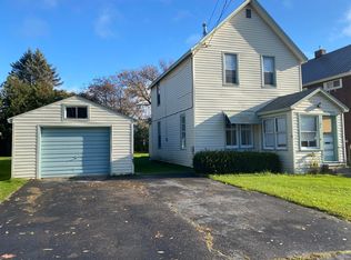 341 Amanda St, Sault Sainte Marie, MI 49783