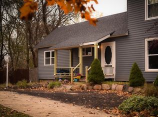 175 Courtland St NE, Rockford, MI