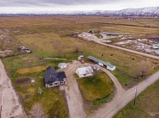 3304 Toms Cabin Rd, Emmett, ID 83617