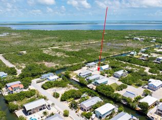 3672 Fox St, Big Pine Key, FL 33043