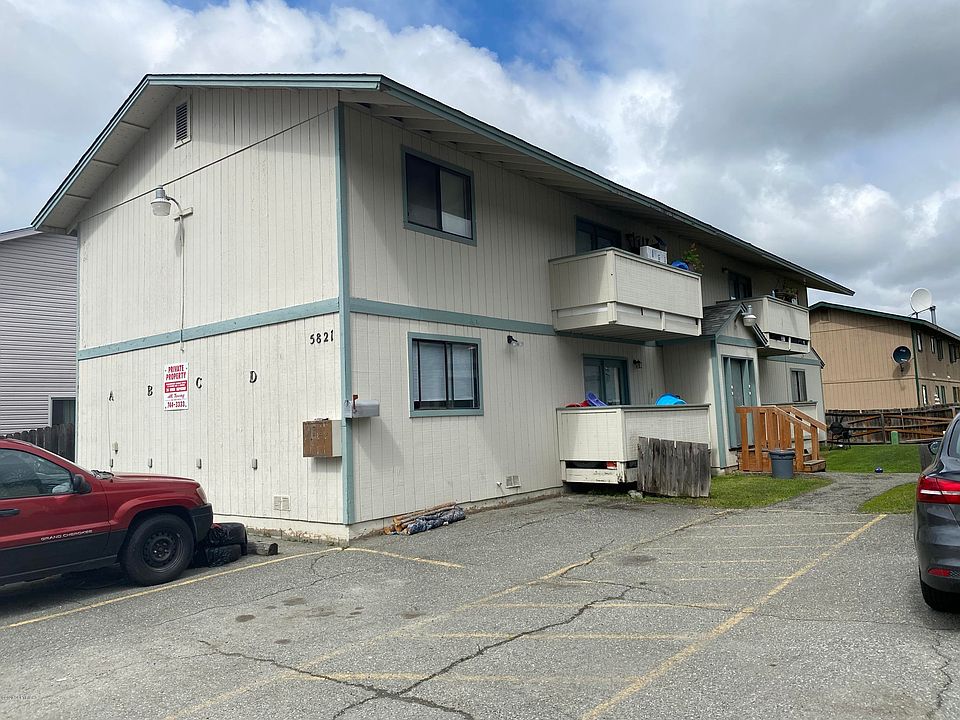 1st image of 5821 E 6th Ave