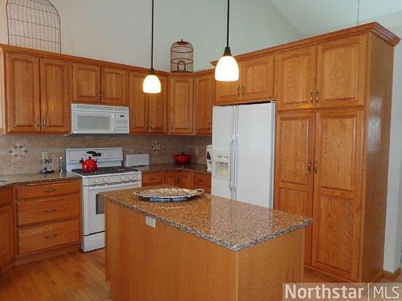 2nd image of 2691 Viebrock Dr