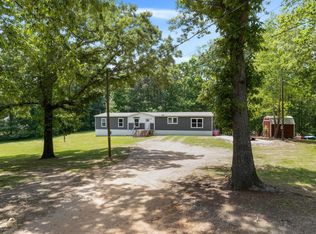 1696 Blount Rd, Jackson, GA 30233