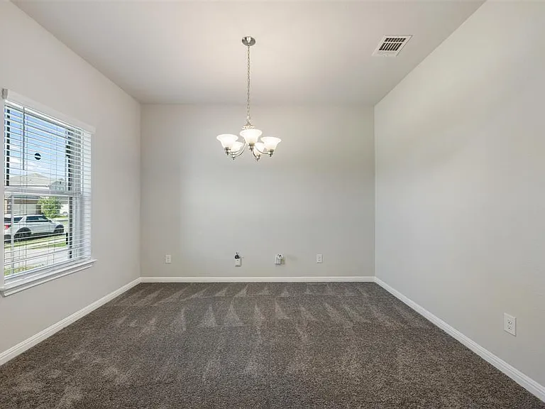 13724 Fallsprings Way — Photo 3