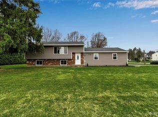 7130 Goodrich Rd, Clarence Center, NY 14032