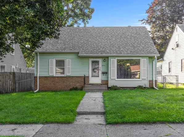 5036 Sheridan Ave N, Minneapolis, MN 55430