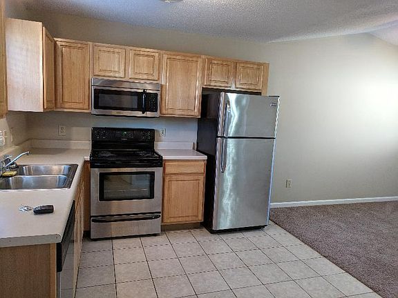 5th image of 107 Mesa Dr