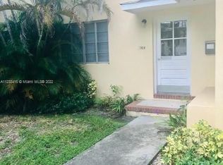 1008 E Ponce De Leon Blvd APT 3, Coral Gables, FL 33134