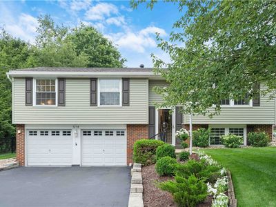 1214 Regency Dr, Pittsburgh, PA, 15237