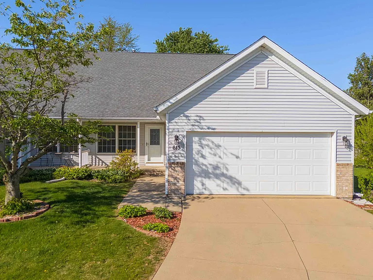 613 Wulbrun Dr — Photo 48