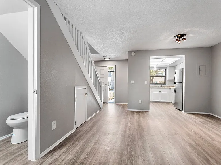 2820 S Pines Dr #132 — Photo 7