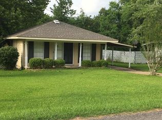 1808 Greenwood Cir, Demopolis, AL 36732