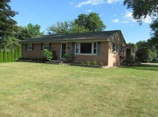 14735 Glendale Ave, Brookfield, WI 53005