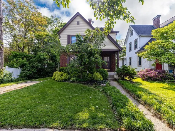 5940 Pandora Ave, Cincinnati, OH 45213
