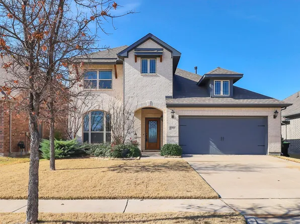 2701 Upland Trail Ln, Aubrey, TX 76227