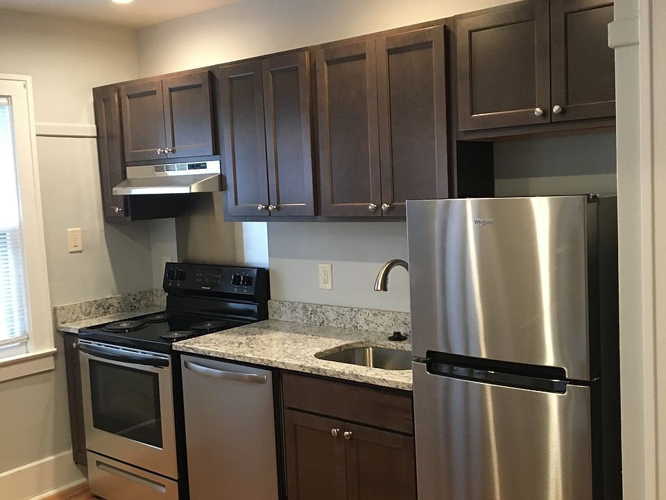 Spacious kitchen