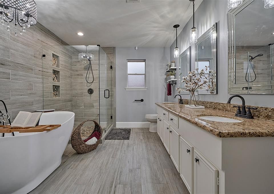 5614 Spanish Oak Dr, Houston, TX 77066 | Zillow