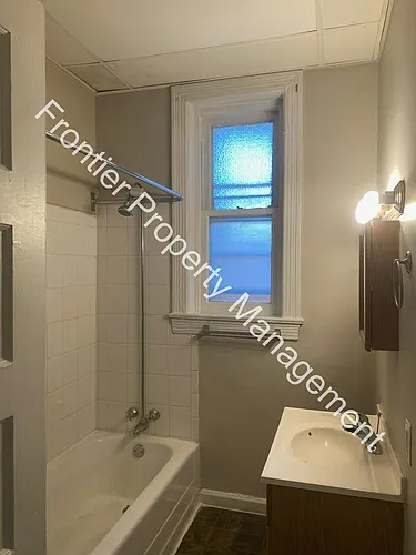 2826 Nebraska Ave Photo 1