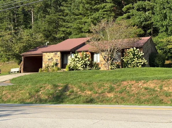 9820 N Highway 421, Manchester, KY 40962