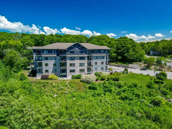 11 C Salt Dock Rd #303, Parry Sound, ON P2A 3B6