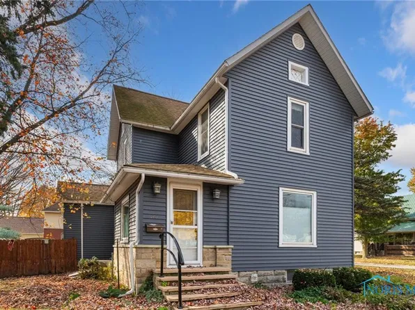 215 N Main St, Hicksville, OH 43526