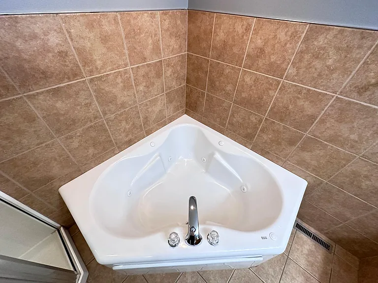 1871 Wildflower Ct — Photo 16