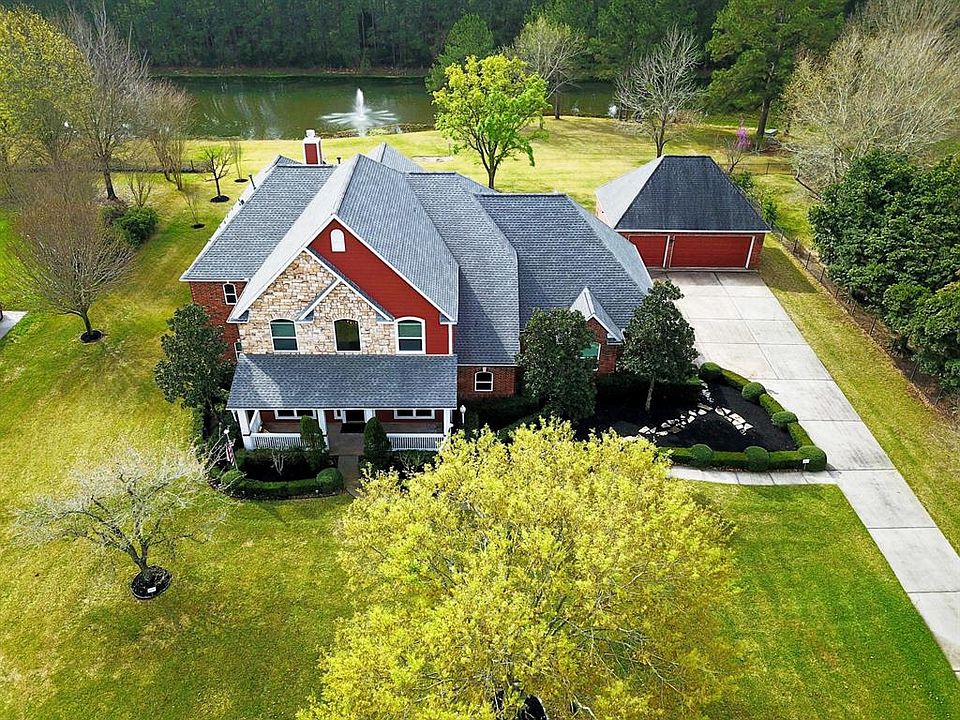1st image of 17515 S Yaupon Cir