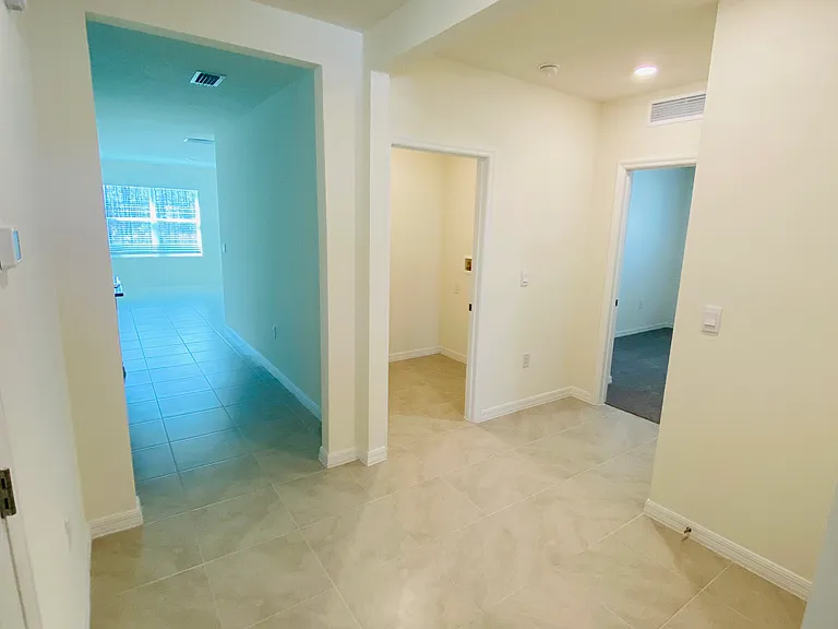 7 Melogold Dr — Photo 3