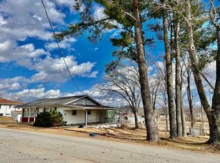 1010 Coday St, Ava, MO 65608