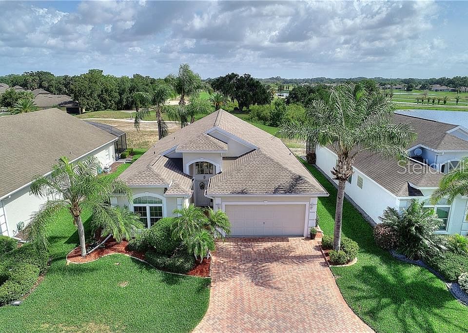 1st image of 26 High Vista Dr