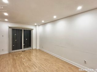 1180 Mississauga Valley Blvd #115, Mississauga, ON L5A 3M9