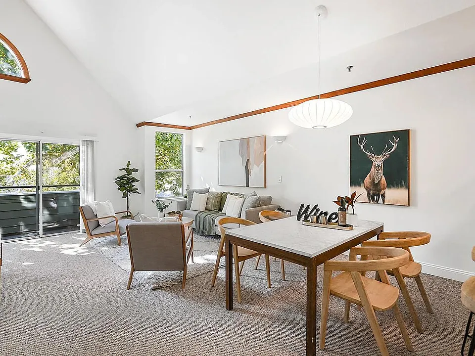 411 Park Ave #301